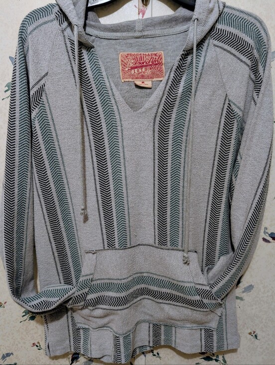 Brooklyn Cloth Tops - NWOT Brooklyn Cloth Boho Gray With Black and Green Chevron Stripes Hoodie-M.